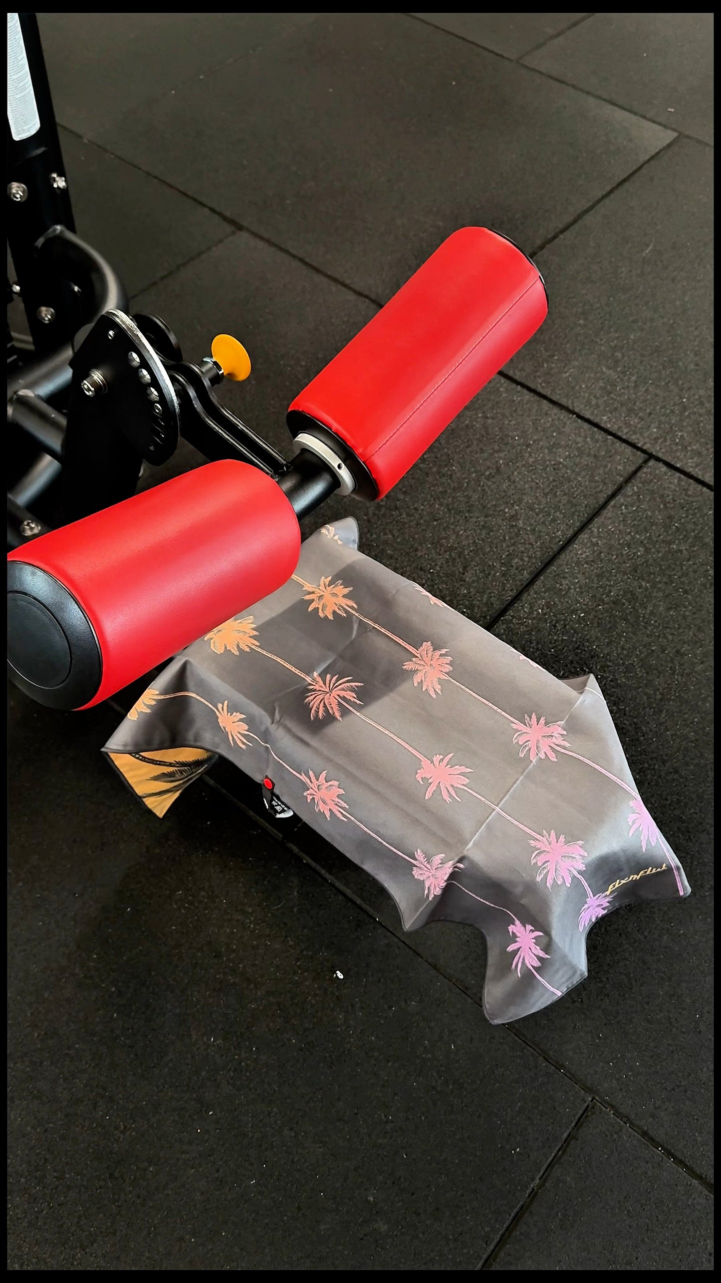 Tropical Fever Gym Towel - 45 x 95 cm